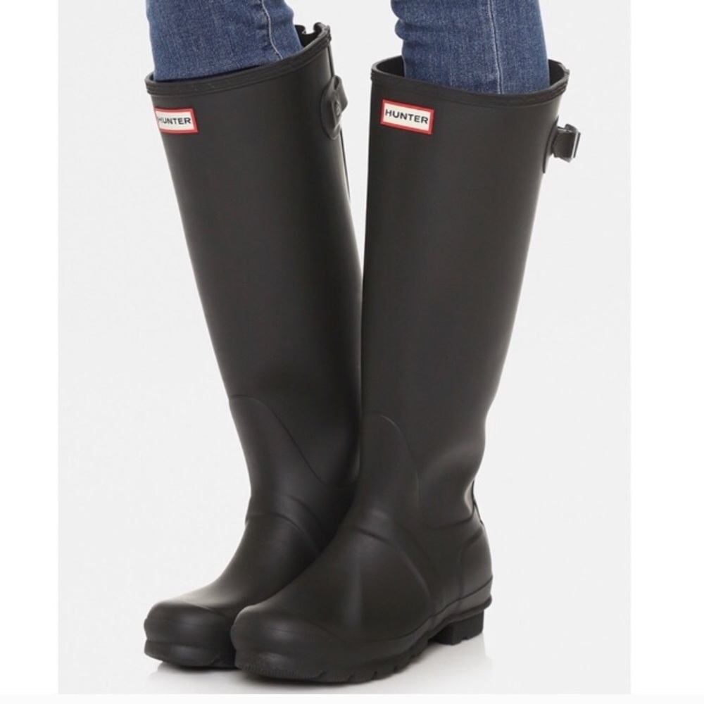 BNIB Hunter Black Rain Boots